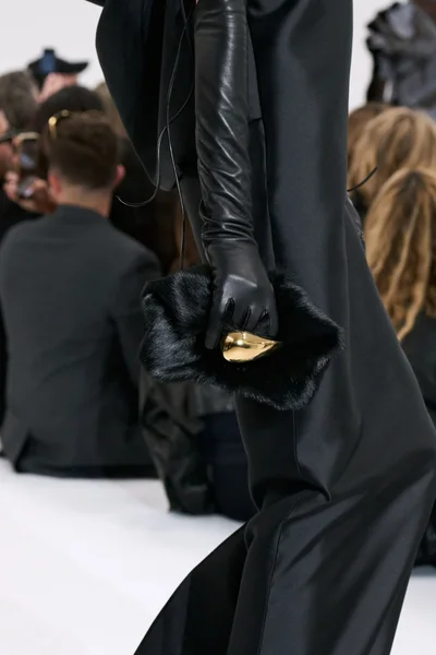 Look 107